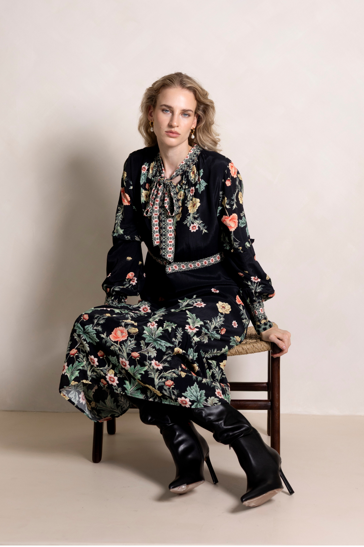 Divina Dress