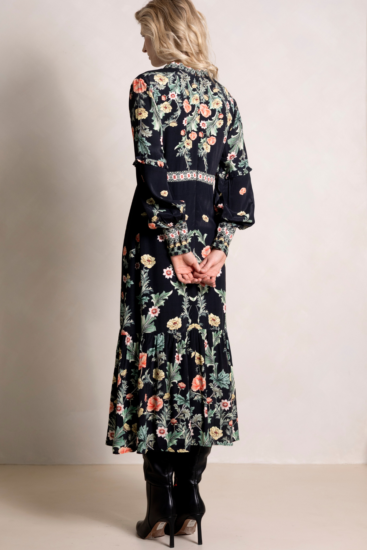 Divina Dress